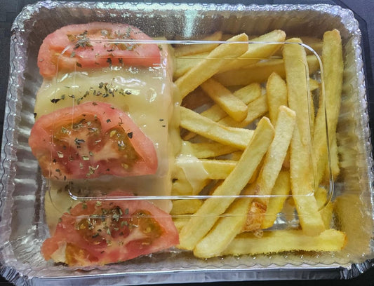 Salmón Napolitano con Papas Fritas